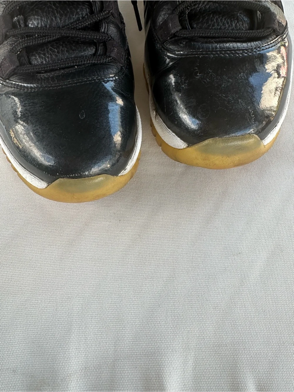 Air Jordan 11 Retro “72-10” Black Gym Red Size 10.5 Men’s Sneakers Size 10.5